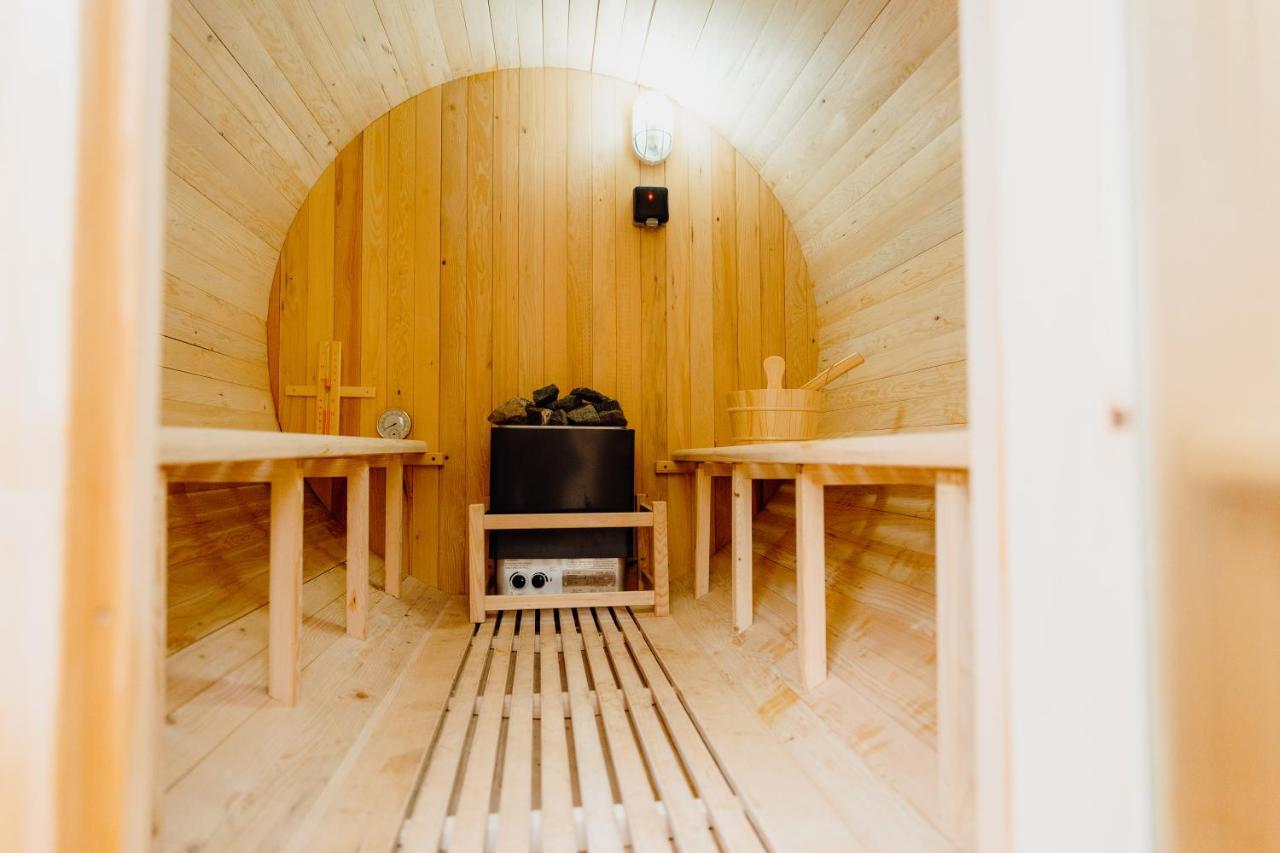 텐비 The Bakehouse - Cosy Conversion With Outdoor Sauna 빌라 외부 사진